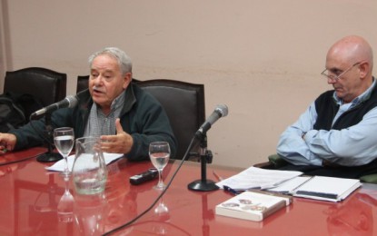 Derecho al Día: Presentación del libro Hora de Balance: Proceso de Acumulación, Mercado de Trabajo y Bienestar. Argentina 2002-2014